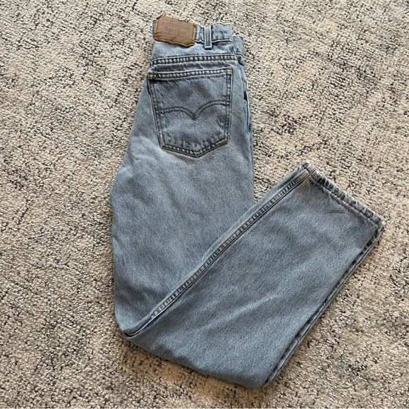 VTG 90s Levi’s 550 Jeans Lightwash Student Fit Orange Tab Relaxed Fit Sz 27 - Picture 10 of 10